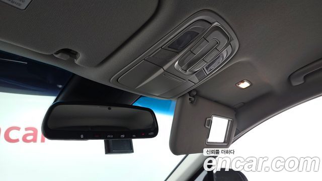 Hyundai Santafe 2019 — photo 25