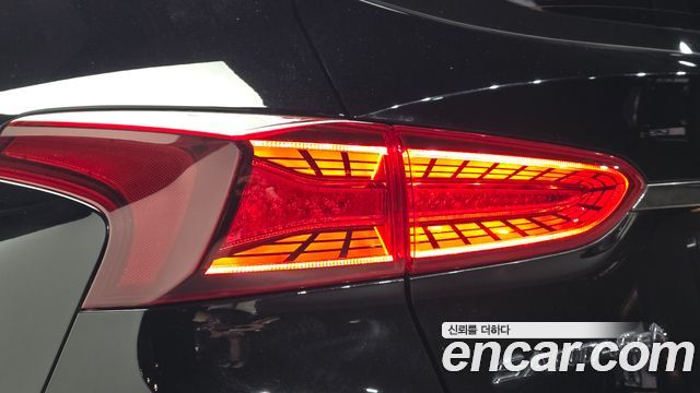 Hyundai Santafe 2019 — photo 9
