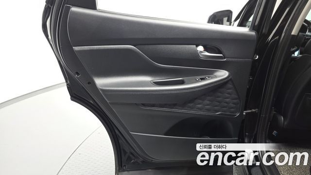 Hyundai Santafe 2019 — photo 15