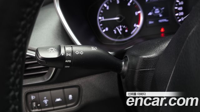Hyundai Santafe 2019 — photo 27