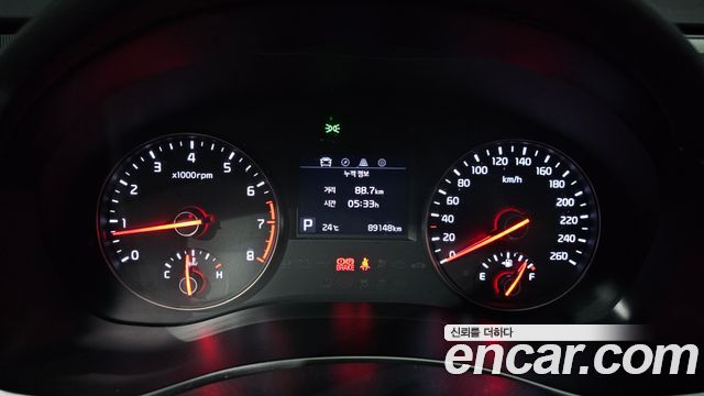 Kia K7 2016 — photo 8