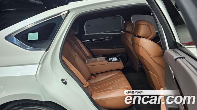 Genesis G80 2022 — photo 17