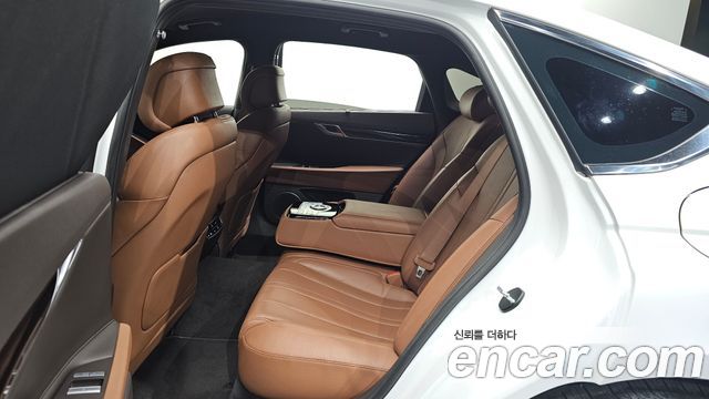 Genesis G80 2022 — photo 18