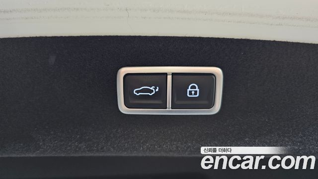Genesis G80 2022 — photo 24