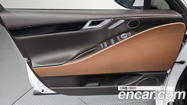 Genesis G80 2022 — photo 14