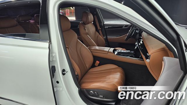 Genesis G80 2022 — photo 16