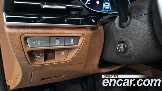 Genesis G80 2022 — photo 27