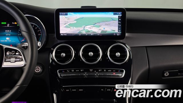 Mercedes-Benz C-Class 2020 — photo 20