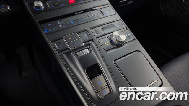 Hyundai Nexo 2024 — photo 12
