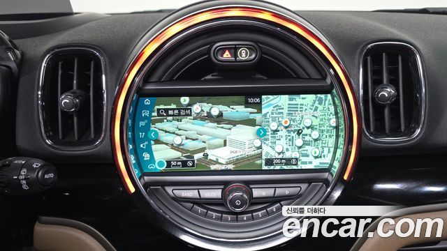 Mini Countryman 2018 — photo 14