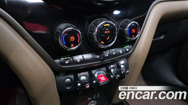 Mini Countryman 2018 — photo 16