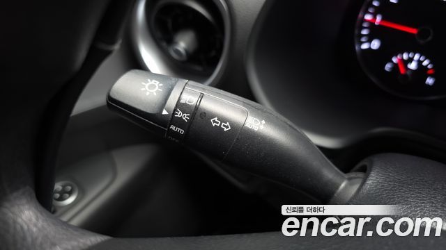 Kia K3 2022 — photo 24