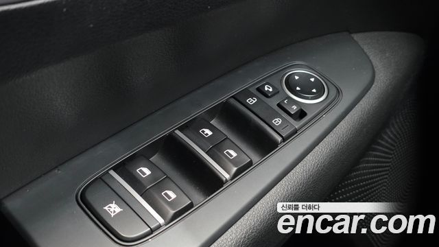 Kia K3 2022 — photo 28