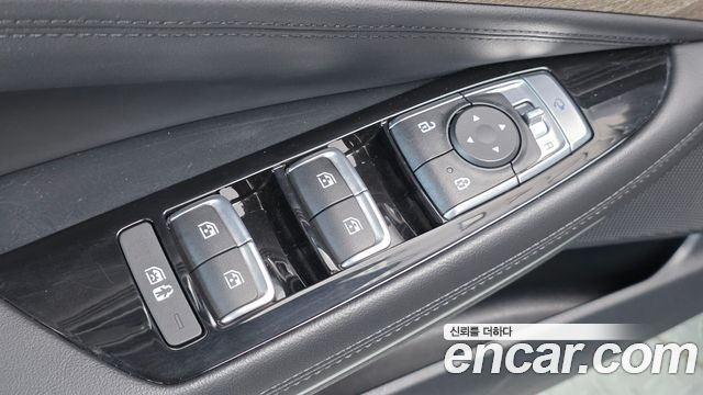 Kia K8 2022 — photo 12