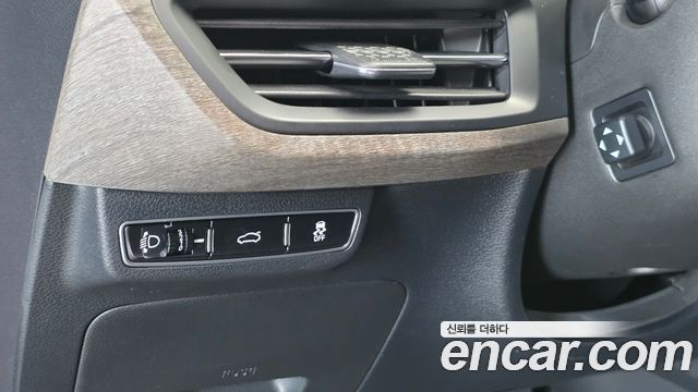 Kia K8 2022 — photo 13