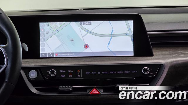 Kia K8 2022 — photo 15