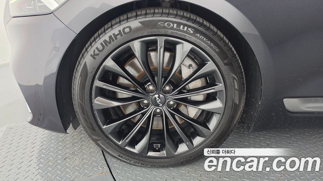 Kia K9 2025 — photo 5