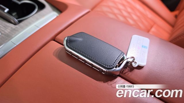 Kia K9 2025 — photo 22