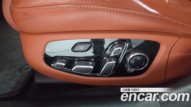 Kia K9 2025 — photo 37