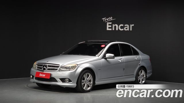 Mercedes-Benz C-Class 2010 — photo 1