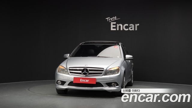 Mercedes-Benz C-Class 2010 — photo 3