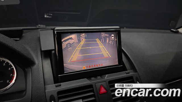 Mercedes-Benz C-Class 2010 — photo 16