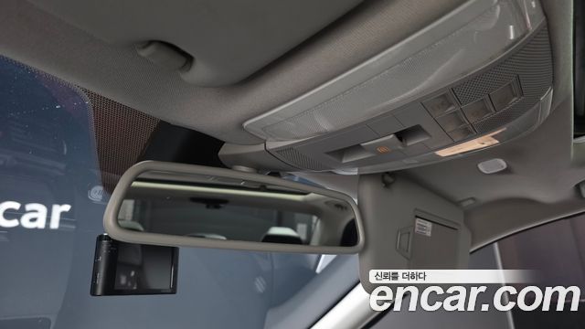 Mercedes-Benz C-Class 2010 — photo 19