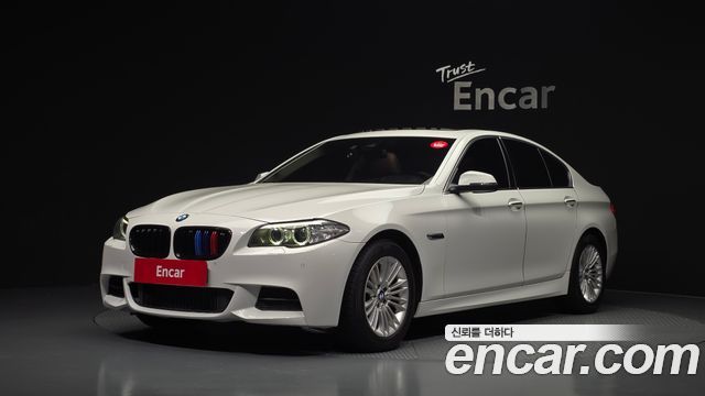 BMW 5-Series 2015 — photo 1