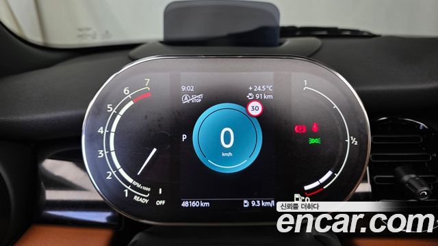 Mini Cooper Convertible 2022 — photo 11