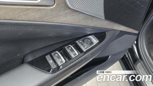 Kia K8 2023 — photo 26