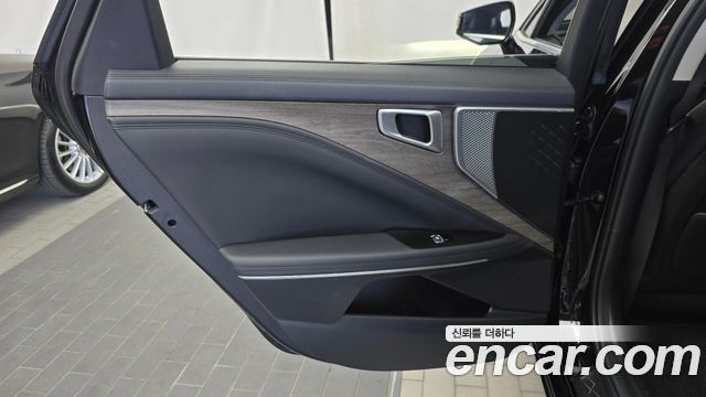 Kia K8 2023 — photo 15