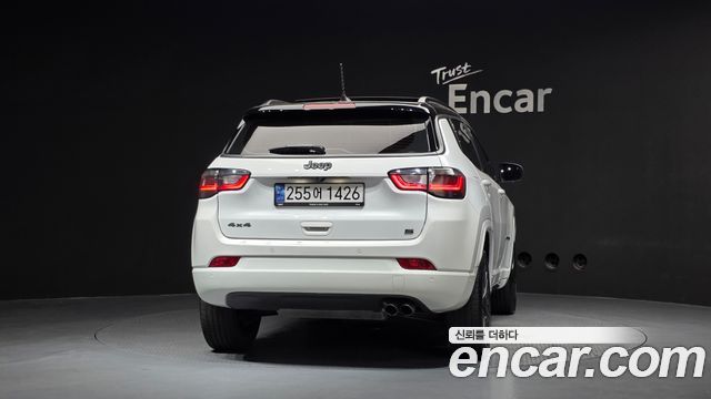 Jeep Compass 2022 — photo 4