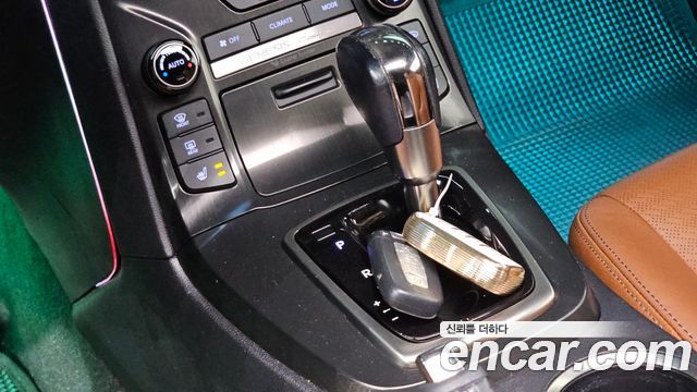 Hyundai Genesis 2014 — photo 9