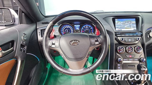Hyundai Genesis 2014 — photo 13