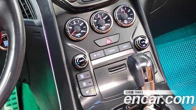 Hyundai Genesis 2014 — photo 18
