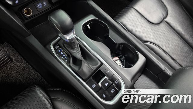 Hyundai Santafe 2019 — photo 12