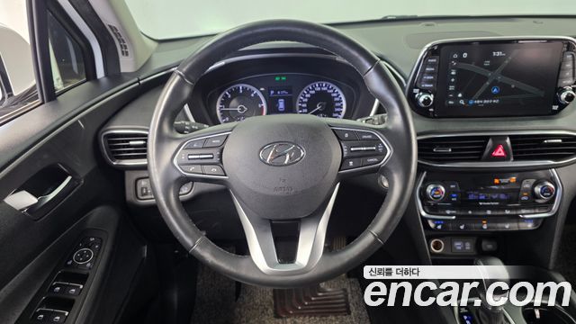 Hyundai Santafe 2019 — photo 19