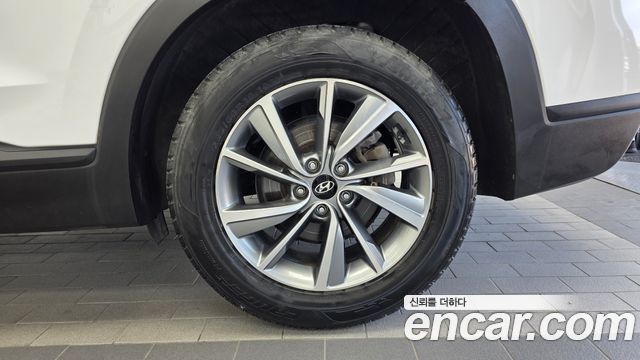 Hyundai Santafe 2019 — photo 7