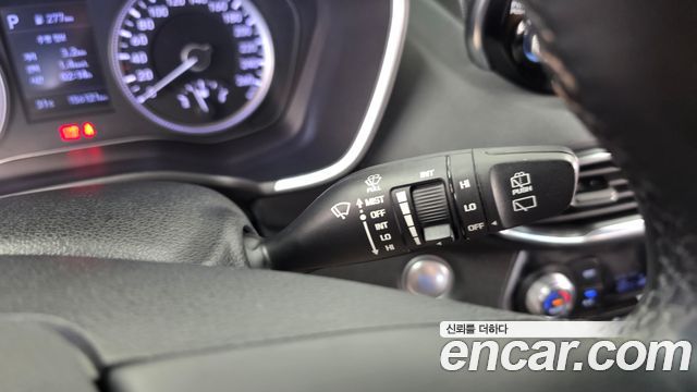 Hyundai Santafe 2019 — photo 29