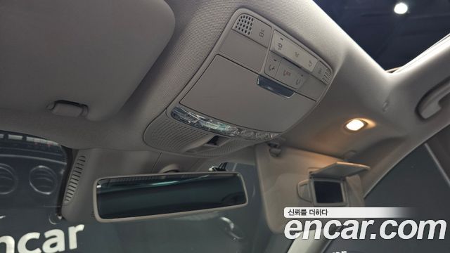 Mercedes-Benz E-Class 2018 — photo 33