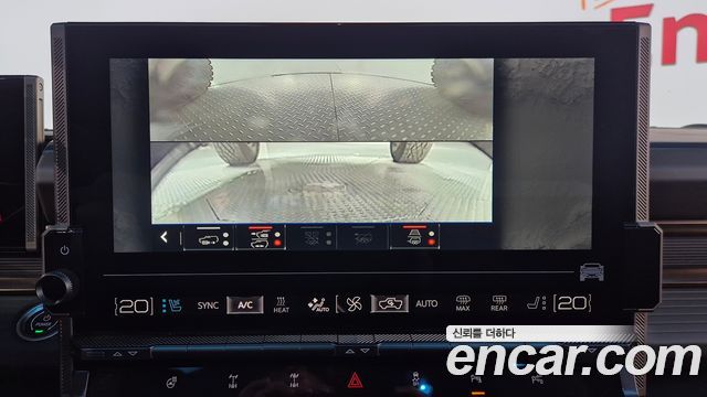 GMC Hummer EV 2024 — photo 17