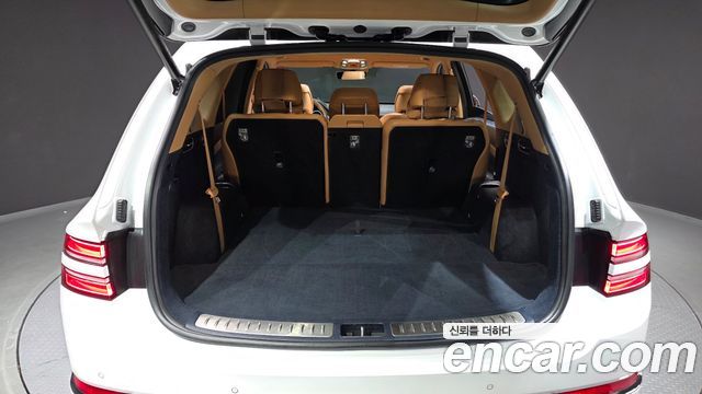 Genesis GV80 2020 — photo 36