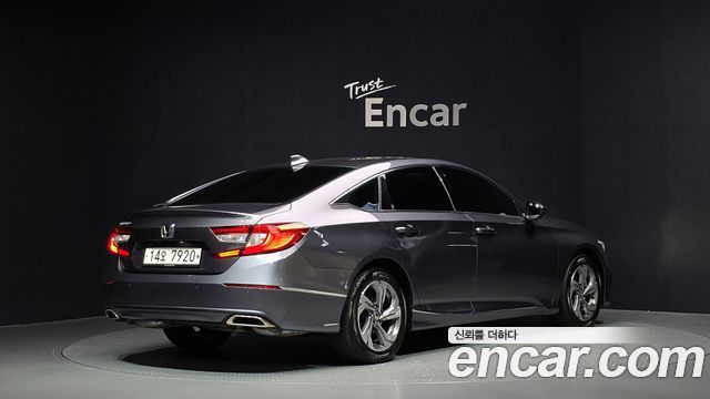 Honda Accord 2019 — photo 2