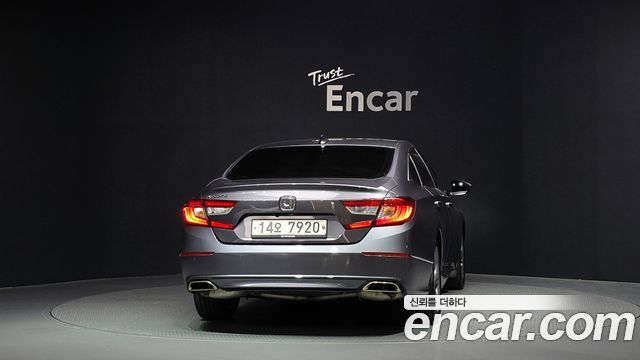 Honda Accord 2019 — photo 4