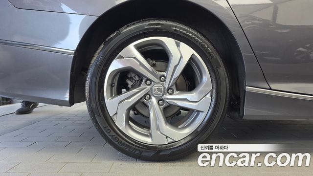 Honda Accord 2019 — photo 5
