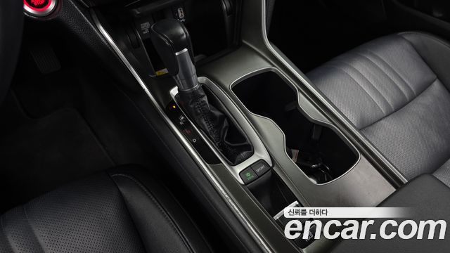 Honda Accord 2019 — photo 12