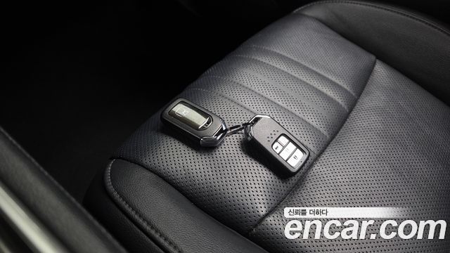 Honda Accord 2019 — photo 31
