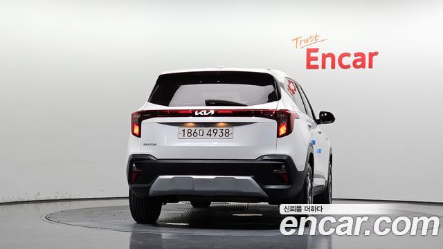 Kia Seltos 2023 — photo 4