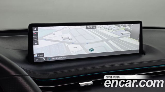 Genesis GV70 2023 — photo 13