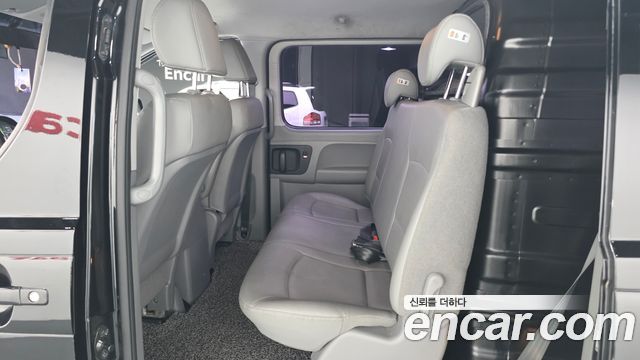 Hyundai Starex 2015 — photo 12